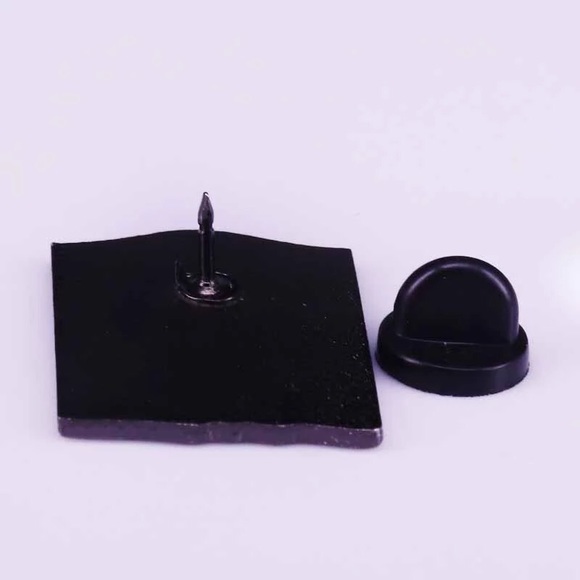 Halloween Horror Movie Tombstone Enamel Pin - Picture 2 of 2